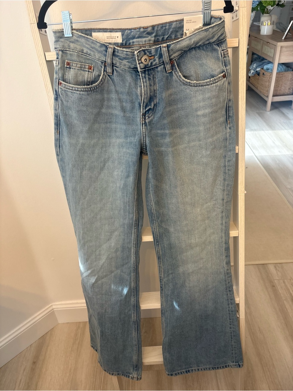 NWT Zara Classic Light Blue Wide Leg Flare Jeans - Women's Denim